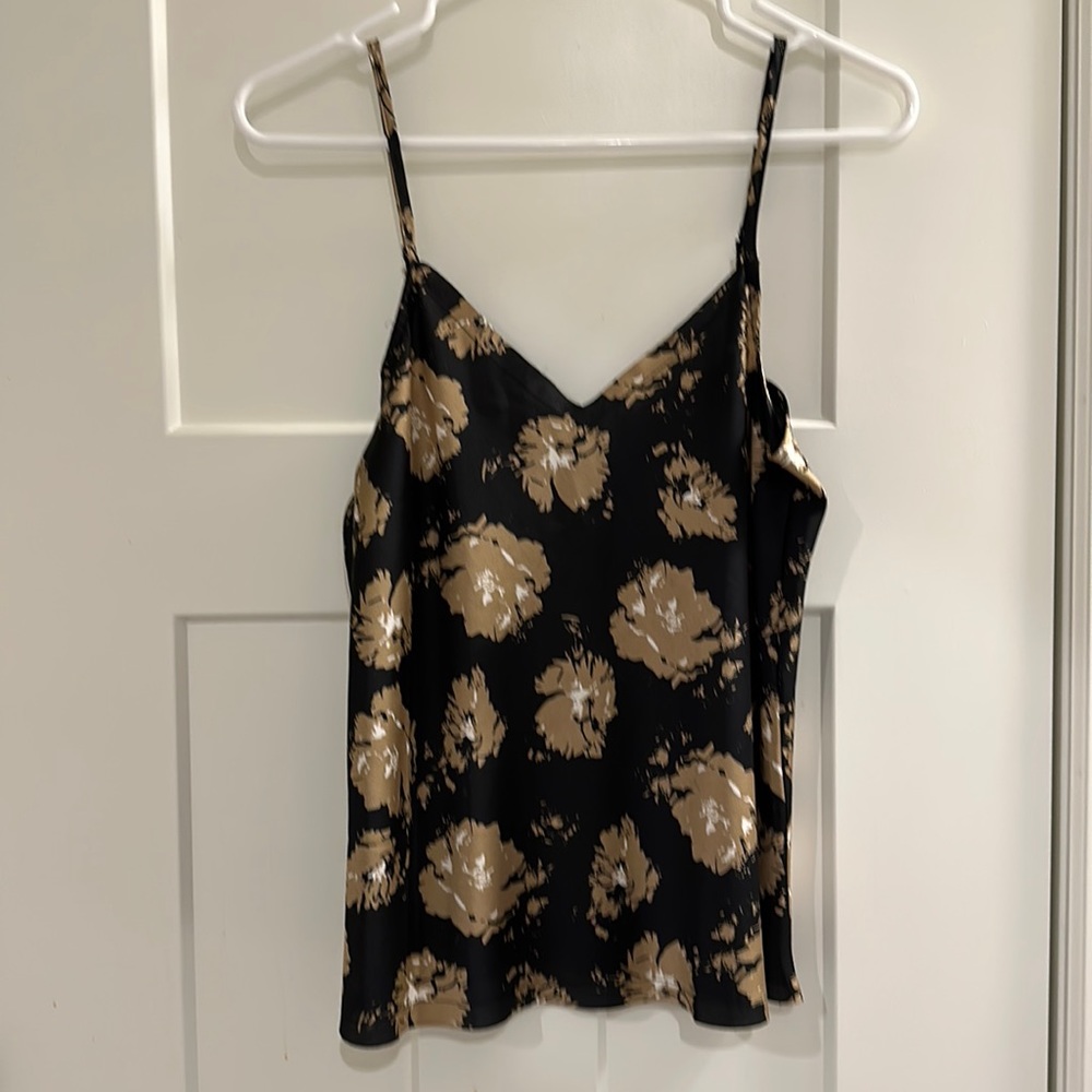 Super cute s/xs black and gold floral cami to dress up or down!